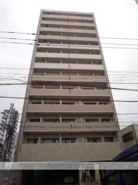 サヴォイリトリートハウス 14階建