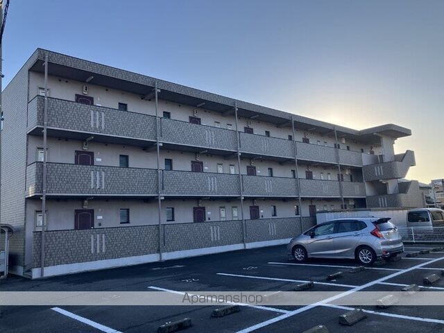 福井県福井市灯明寺３丁目 賃貸マンション