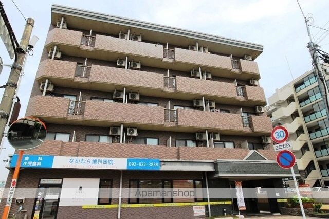 リュージュ飯倉
