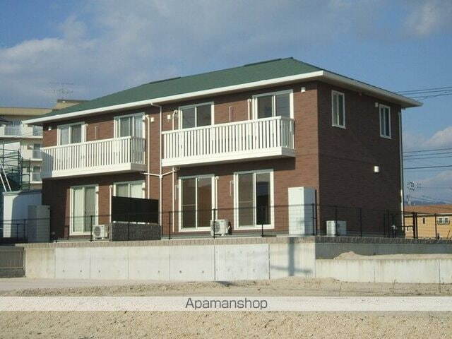 山口県下松市せせらぎ町２丁目 テラスハウス