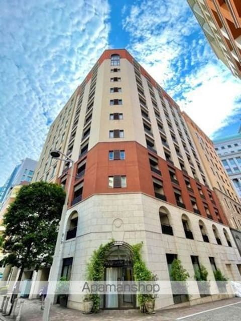 東京都港区東新橋２丁目 賃貸マンション