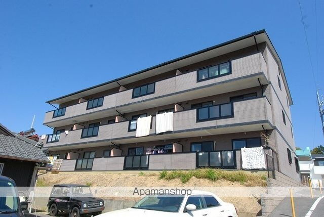 愛知県知多郡武豊町字楠４丁目 賃貸マンション