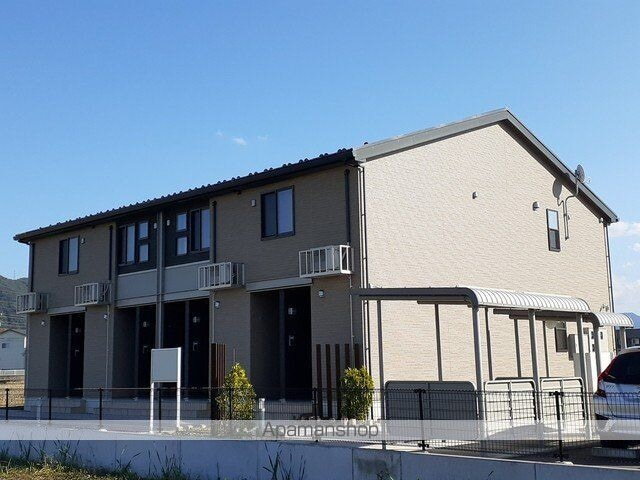 福井県鯖江市長泉寺町 賃貸アパート