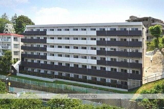 神奈川県川崎市多摩区三田１丁目 賃貸マンション