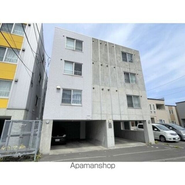 北海道札幌市豊平区月寒東二条３丁目 賃貸マンション