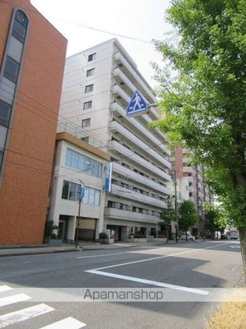 万代アーバン日東