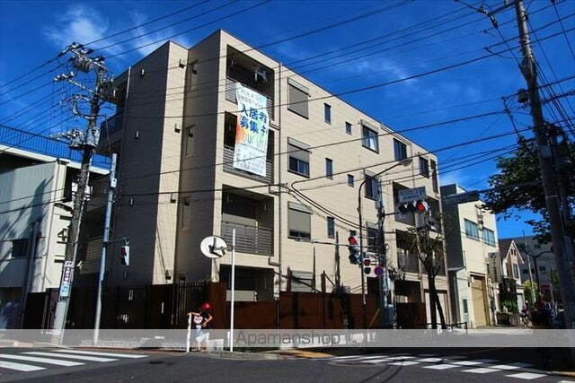 東京都荒川区荒川７丁目 4階建 築8年2ヶ月