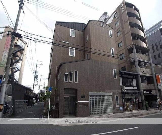 京都府京都市上京区今出川通小川東入南兼康町 賃貸マンション