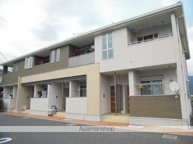 神奈川県秦野市堀山下 賃貸アパート