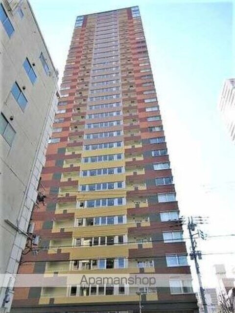 大阪府大阪市西区新町１丁目 賃貸マンション