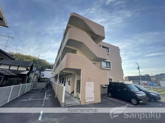 愛媛県松山市北斎院町 賃貸マンション