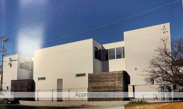 静岡県浜松市中央区布橋２丁目 テラスハウス