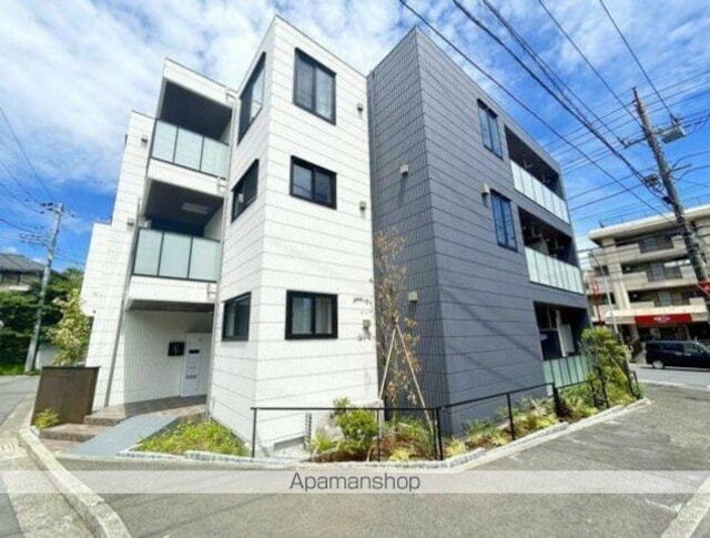 ＭＯＲＥ　ＣＡＬＤＯ（モアカルド）