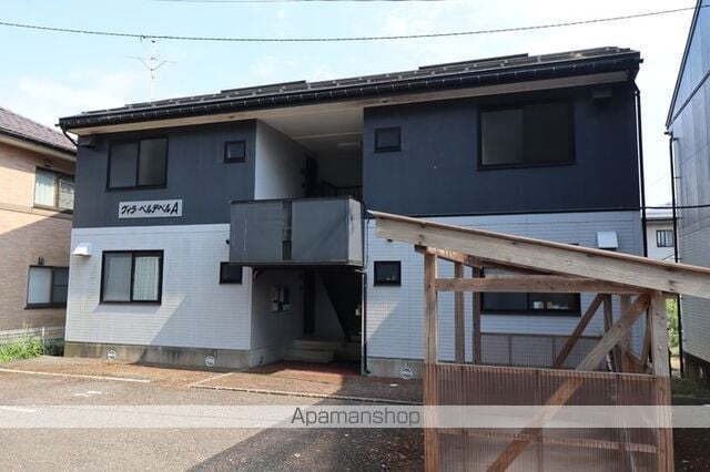 新潟県上越市吉川区長峰 賃貸アパート