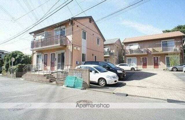 神奈川県横浜市泉区和泉町 2階建 築21年12ヶ月