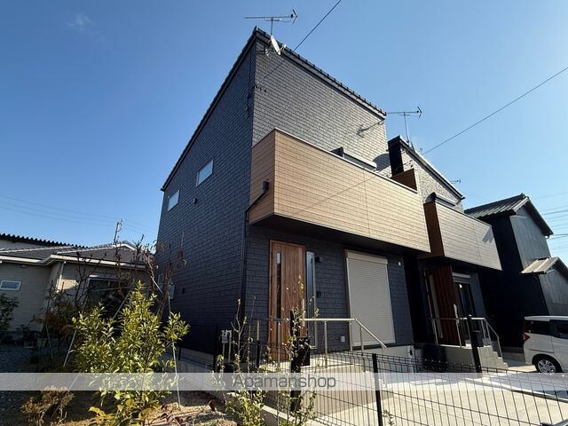 愛知県半田市亀崎町５丁目 賃貸一戸建て