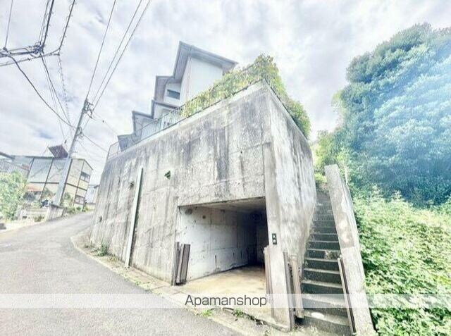 神奈川県伊勢原市沼目３丁目 賃貸一戸建て