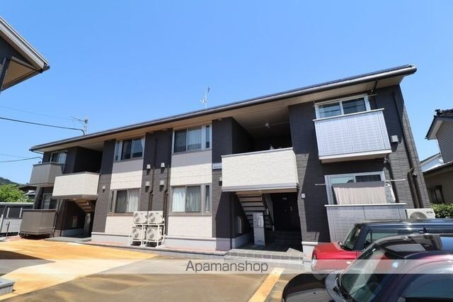 新潟県上越市春日山町１丁目 賃貸アパート