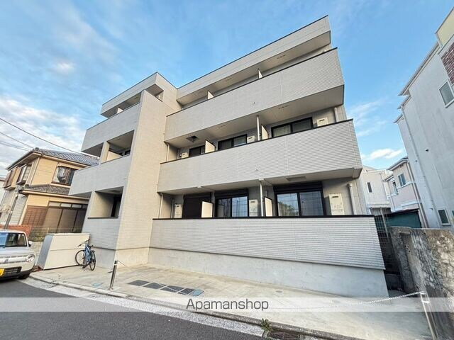 神奈川県横浜市鶴見区菅沢町 築4年5ヶ月 3階建