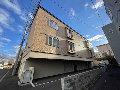 北海道札幌市白石区平和通１２丁目北 賃貸アパート