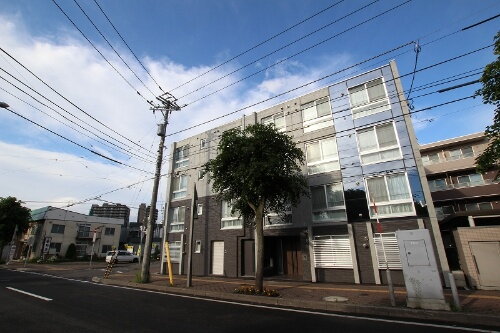 グランディール学園前アネックス 4階建