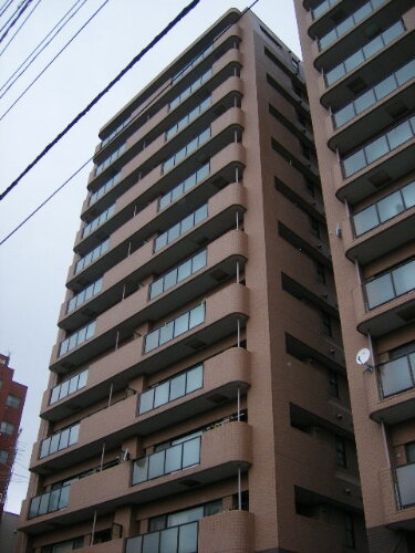 北海道札幌市中央区南十七条西８丁目 14階建 築23年1ヶ月