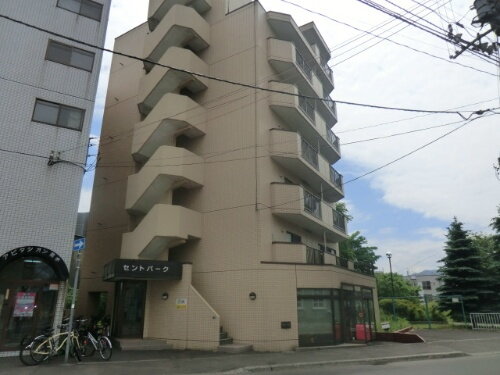 北海道札幌市白石区菊水二条３丁目 7階建 築34年10ヶ月