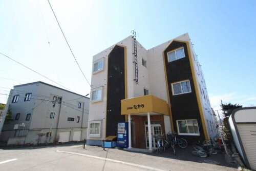 北海道札幌市豊平区平岸一条１４丁目 3階建 築32年10ヶ月