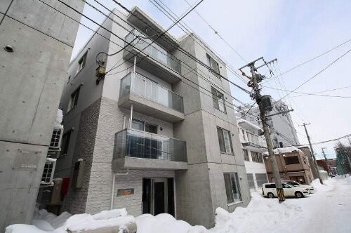 北海道札幌市豊平区旭町３丁目 賃貸マンション