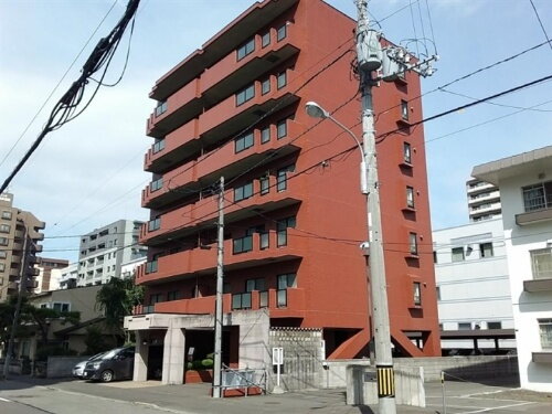 北海道札幌市中央区南十九条西１３丁目 賃貸マンション