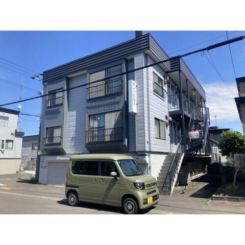 北海道札幌市白石区平和通１１丁目南 賃貸アパート