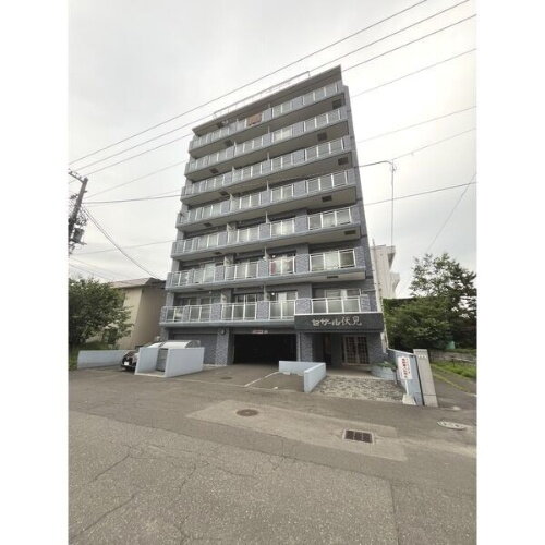 セザール伏見
