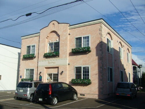 北海道札幌市白石区本郷通４丁目北 賃貸アパート