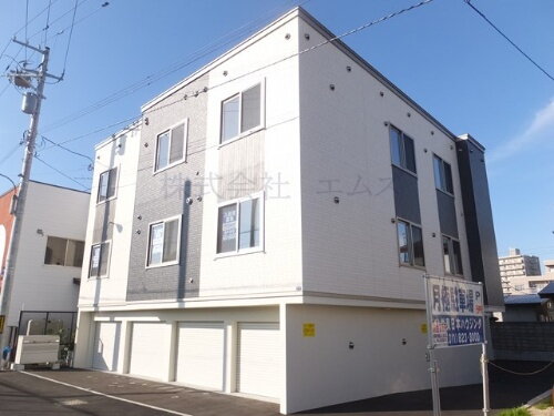 北海道札幌市白石区菊水九条１丁目 賃貸アパート