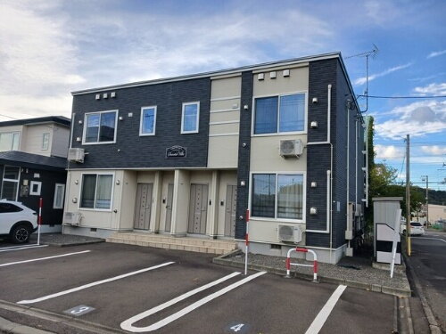 北海道室蘭市日の出町１丁目 賃貸アパート