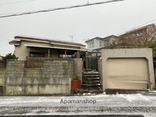 北海道室蘭市絵鞆町２丁目 賃貸一戸建て