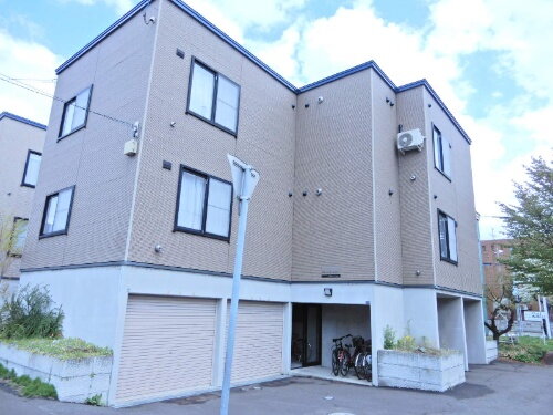 北海道札幌市東区北十九条東２丁目 賃貸アパート