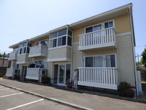 秋田県秋田市新屋元町 賃貸アパート