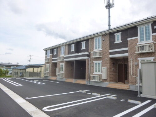 秋田県秋田市将軍野東３丁目 賃貸アパート