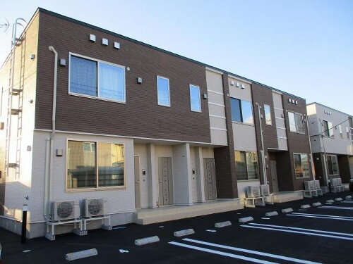 秋田県秋田市八橋田五郎２丁目 賃貸アパート