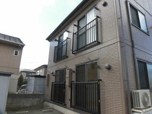 秋田県秋田市泉一ノ坪 賃貸アパート