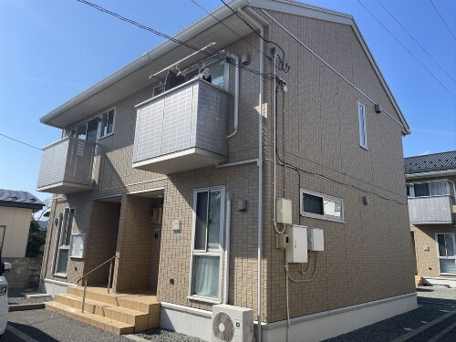 秋田県秋田市飯島松根東町 テラスハウス
