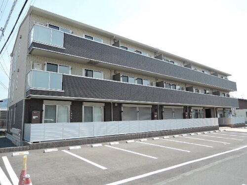 栃木県足利市鹿島町 3階建 築7年7ヶ月