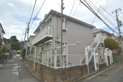 埼玉県さいたま市浦和区神明２丁目 賃貸アパート