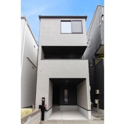 埼玉県さいたま市中央区鈴谷４丁目 賃貸一戸建て