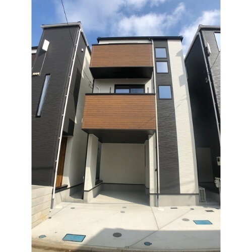 埼玉県さいたま市中央区鈴谷４丁目 賃貸一戸建て