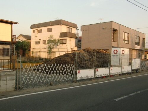 埼玉県さいたま市大宮区三橋４丁目 2階建