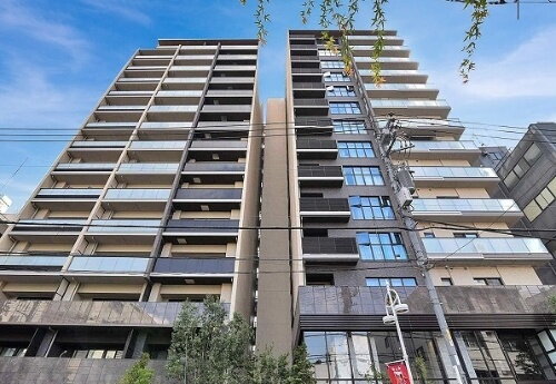 埼玉県さいたま市浦和区高砂３丁目 築7年11ヶ月 15階建