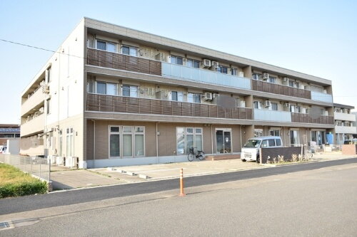 埼玉県さいたま市西区大字指扇 3階建 築8年3ヶ月