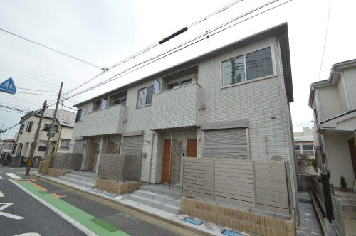 埼玉県さいたま市大宮区堀の内町３丁目 2階建